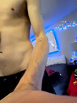 Snapshot of ChillzPnp chatting on 02.19.26 ChillzPnp online show from 02.19.26