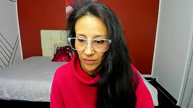 Abrillee1 online show from 12.27.24