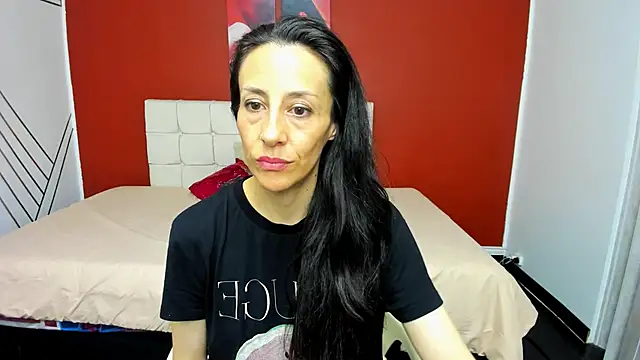 Abrillee1 online show from 12.29.24