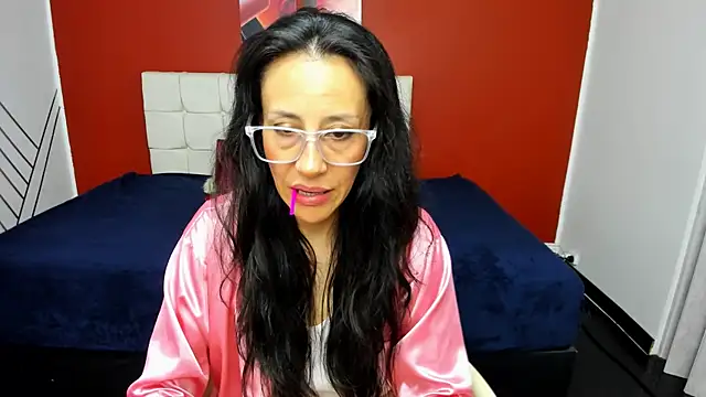 Abrillee1 online show from 01.16.25