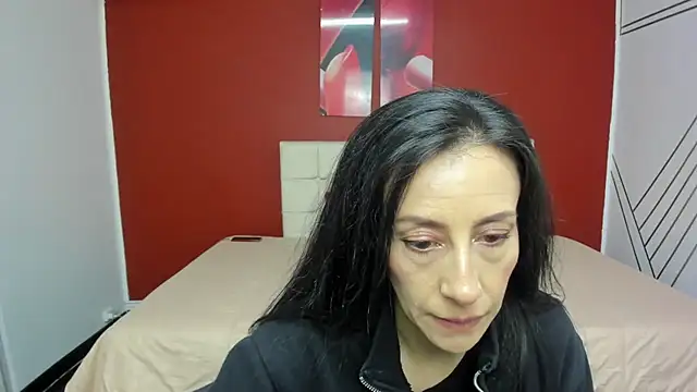 Abrillee1 online show from 02.06.25