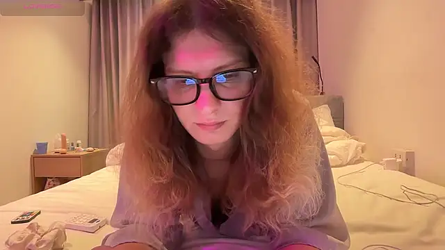 Alice Pinkhead online show from 05.26.26