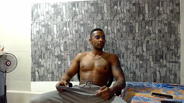Snapshot of Joseephjackson chatting on 12.05.24 Joseephjackson online show from 12.05.24