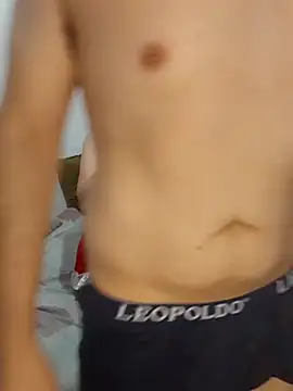 Snapshot of Tripisv chatting on 12.04.24 Tripisv online show from 12.04.24