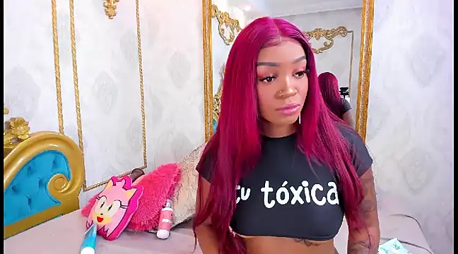 Snapshot of SalomeRestrepo chatting on 02.28.25 SalomeRestrepo online show from 02.28.25