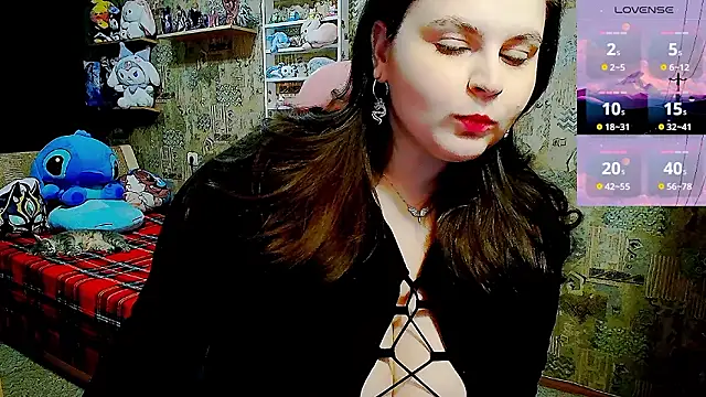 Snapshot of WhisperInTheDarkk chatting on 02.10.26 WhisperInTheDarkk online show from 02.10.26