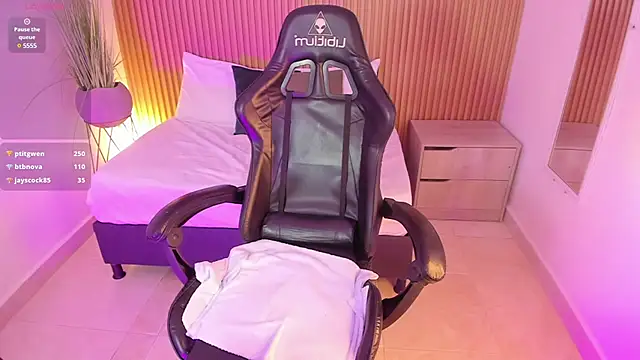 irantzu hank online show from 02.06.25