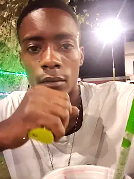 BeetledFlouter12 online show from 12.20.25