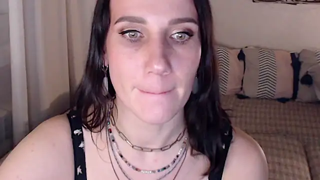 pepper milf online show from 03.12.25