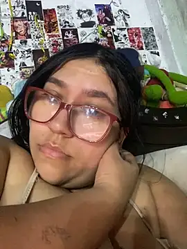 dafne19  online show from 11.04.25