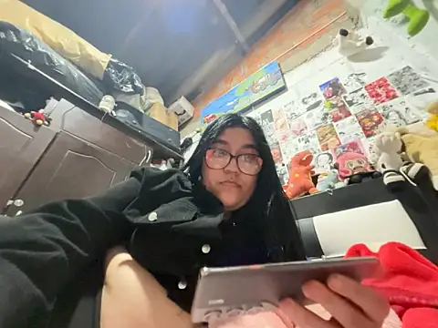 dafne19  online show from 03.17.26