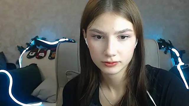 AnaHoney online show from 12.02.24