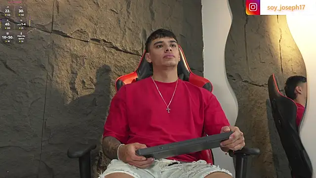 Snapshot of joseph_boy chatting on 03.12.26 joseph boy online show from 03.12.26