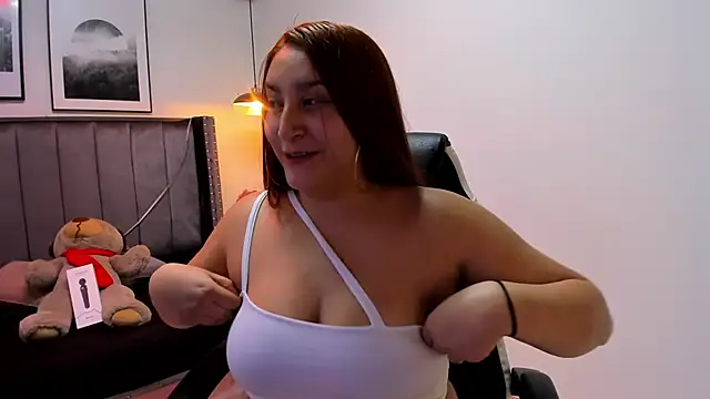 Alaia Cute online show from 01.20.25