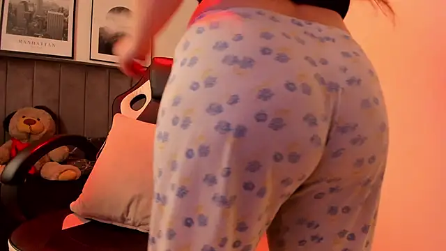 Alaia Cute online show from 03.03.25