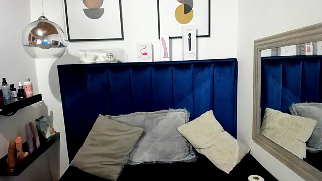 Alaia Cute online show from 07.09.26