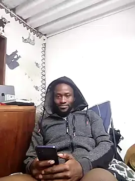 bull Giant online show from 02.20.25