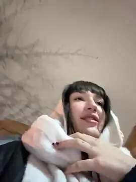 Snapshot of Sophie_Avory chatting on 02.18.25 Sophie Avory online show from 02.18.25