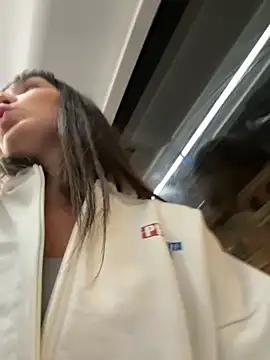 Snapshot of Sophie_Avory chatting on 10.15.25 Sophie Avory online show from 10.15.25