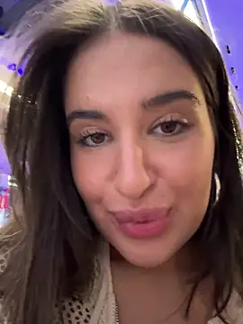 Snapshot of Sophie_Avory chatting on 10.16.25 Sophie Avory online show from 10.16.25