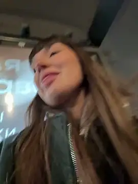 Snapshot of Sophie_Avory chatting on 11.13.25 Sophie Avory online show from 11.13.25