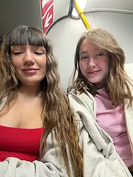 Sophie Avory online show from 02.05.26