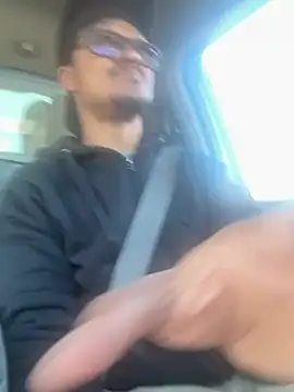 Snapshot of demonpt3 chatting on 03.18.25 demonpt3 online show from 03.18.25