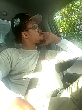 Snapshot of demonpt3 chatting on 10.30.25 demonpt3 online show from 10.30.25