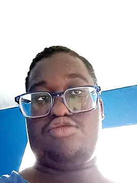 Snapshot of Jeanlaurent972 chatting on 10.12.25 Jeanlaurent972 online show from 10.12.25