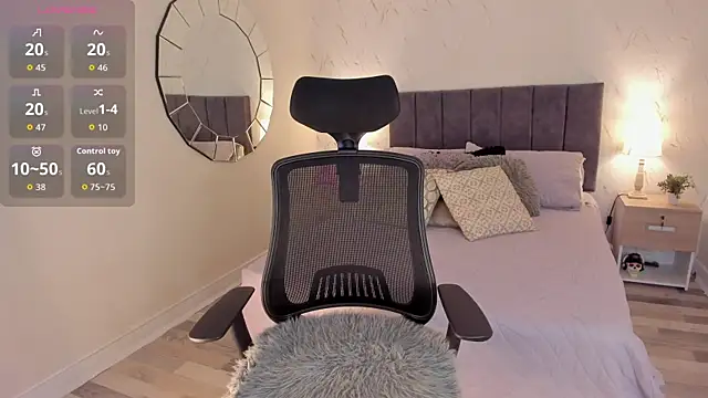 CyntiaAdams online show from 11.06.25