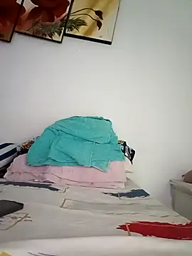 Snapshot of katysquirtdirty chatting on 11.25.25 katysquirtdirty online show from 11.25.25