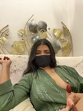 MaYaa  11 online show from 12.15.25