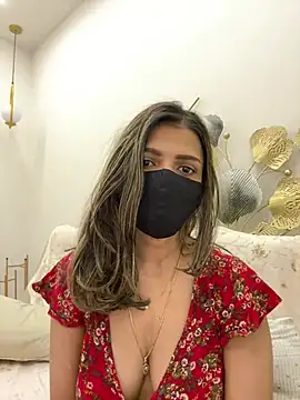 MaYaa  11 online show from 02.08.26