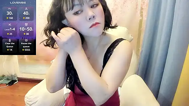 Pennyee online show from 02.16.25