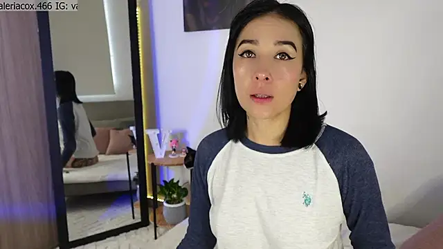 ValeriaCox online show from 06.02.26