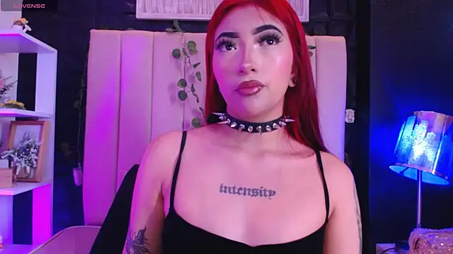 Mia Rinn online show from 12.24.24