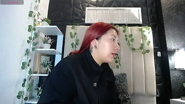 Mia Rinn online show from 02.20.25