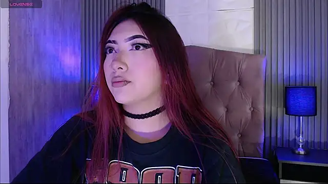 Mia Rinn online show from 11.12.25