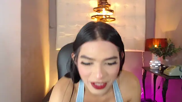 Snapshot of Greys_ath chatting on 10.27.25 Greys ath online show from 10.27.25