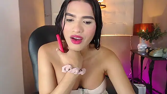 Snapshot of Greys_ath chatting on 11.03.25 Greys ath online show from 11.03.25