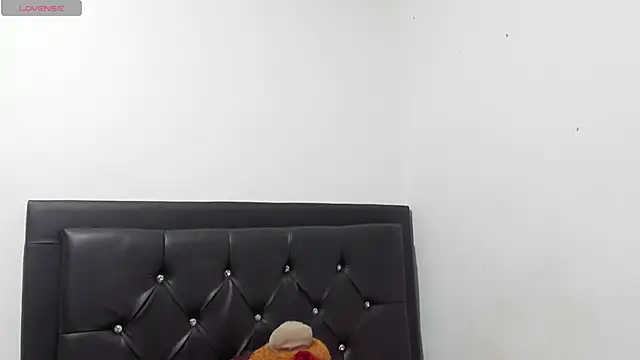 Natassha brown1 online show from 12.02.25