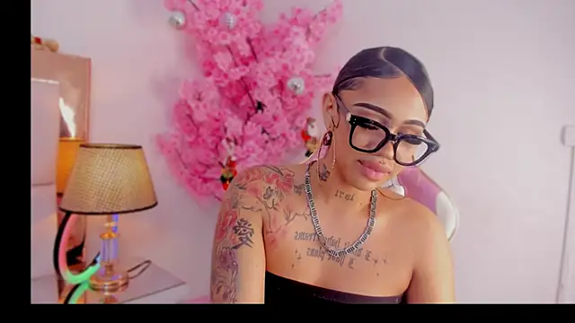 Mia Jansen online show from 12.07.24