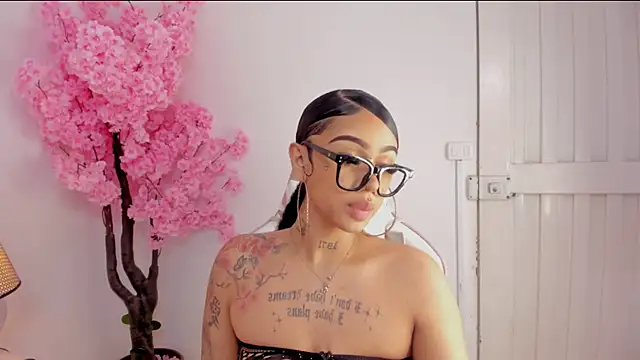 Mia Jansen online show from 02.10.25