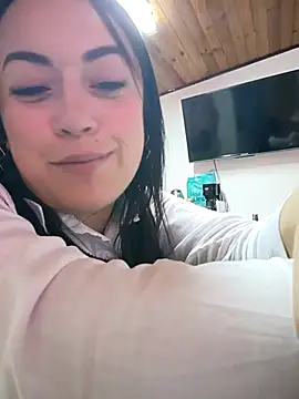 Lesly 10- online show from 12.17.25