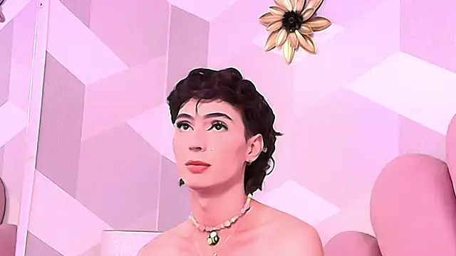 KylieMonnett online show from 11.25.25