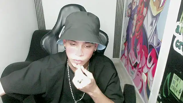 zacariasss  online show from 12.28.24