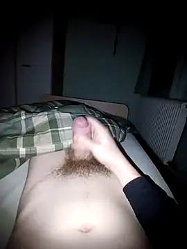 Snapshot of Sexybeer2005 chatting on 10.31.25 Sexybeer2005 online show from 10.31.25