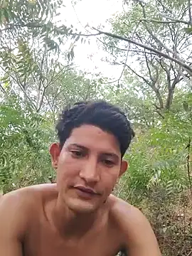 Valentinacuc online show from 04.10.26