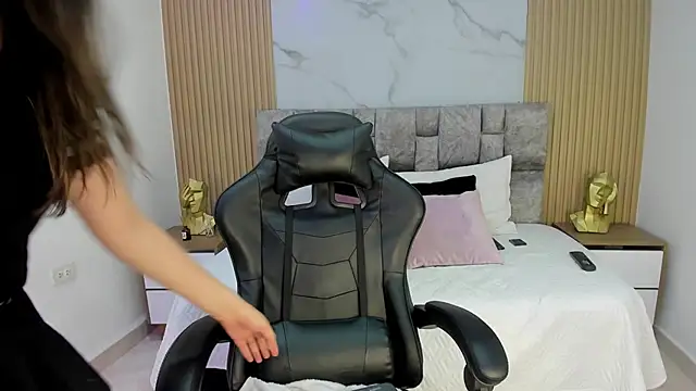 Khalifa fletcher online show from 01.23.25