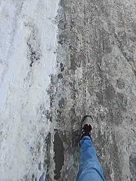 Snapshot of Keshuloveyou chatting on 12.26.24 Keshuloveyou online show from 12.26.24